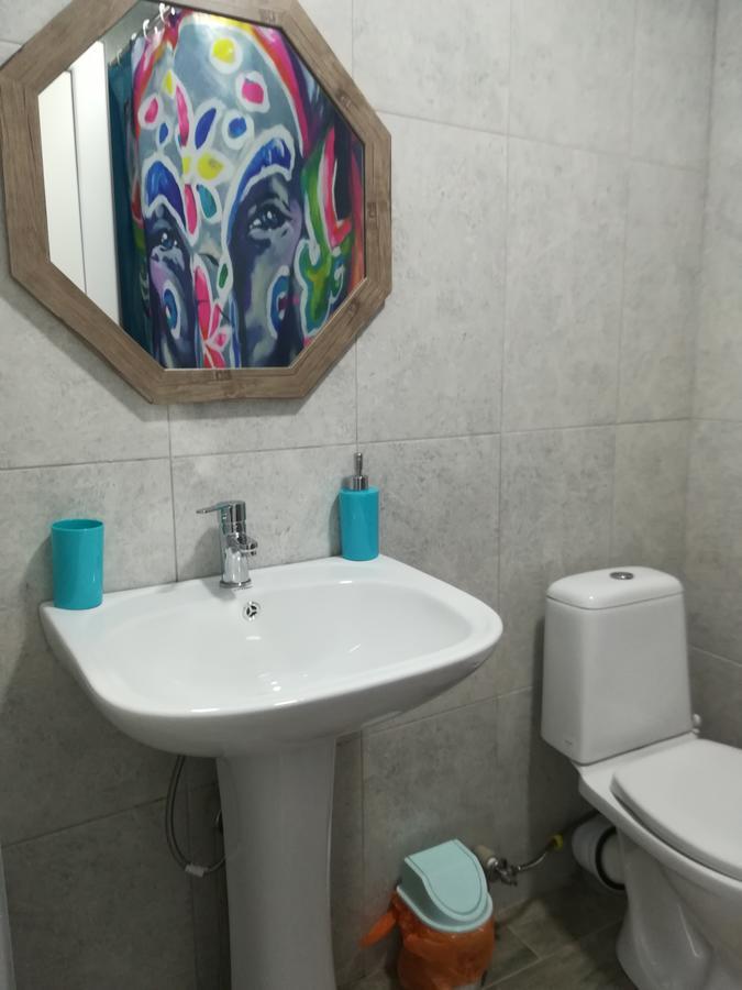 Family Нotel Banuri Kutaisi Exterior foto